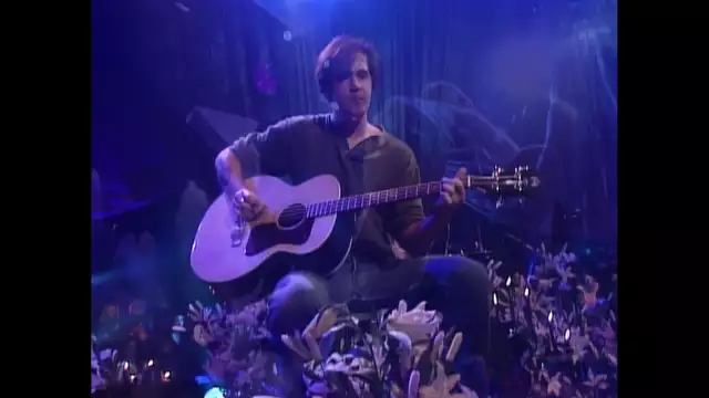 Nirvana - Where Did You Sleep Last Night (Live On MTV Unplugged Unedited)