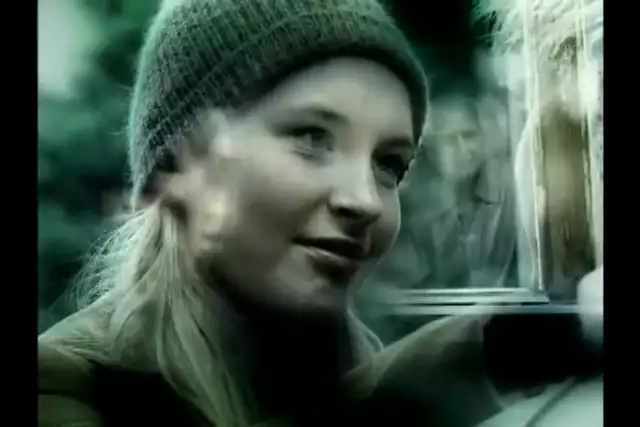 The Lighthouse Family - (I Wish I Knew How It Would Feel To Be) Free / One