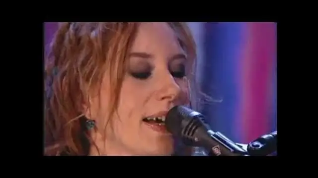 Tori Amos - Cornflake Girl - Oxygen Concert 2003