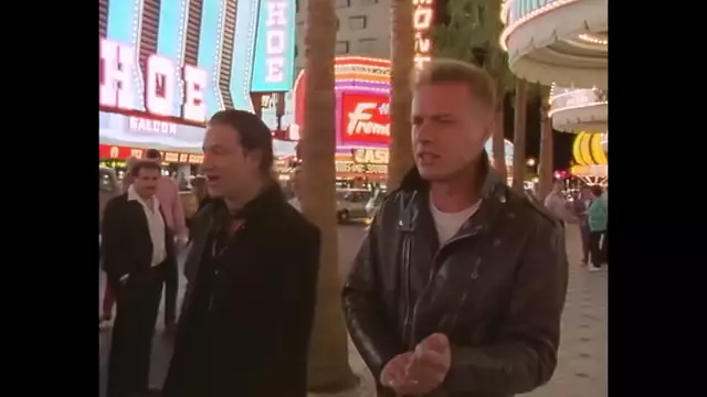 U2 - I Still Haven't Found What I'm Looking For (Official Music Video)
