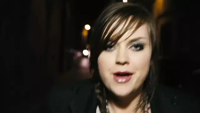 Amy Macdonald - This Is The Life (Official Video)