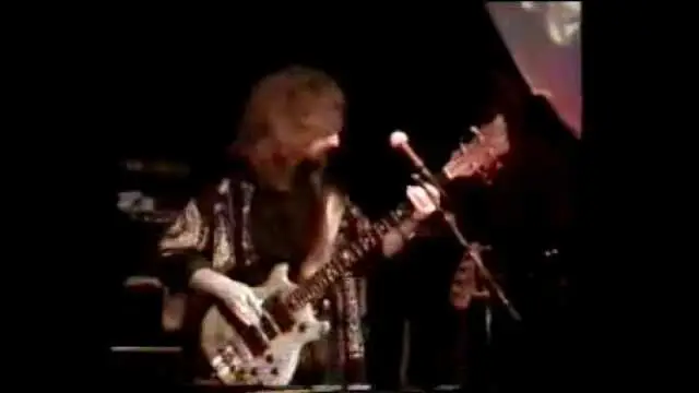 Barclay James Harvest - Life is for Living