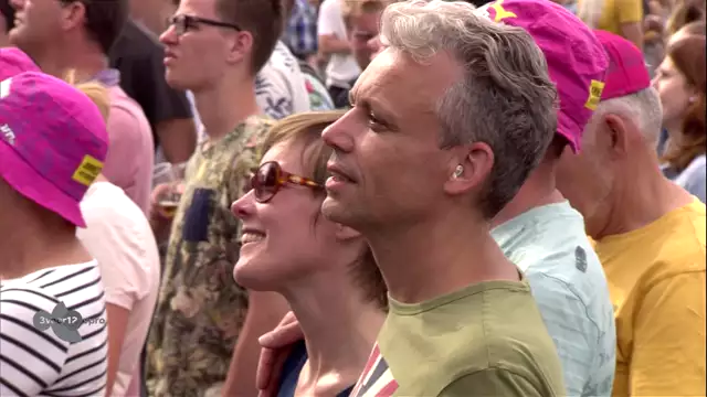 The Common Linnets - Calm After The Storm | Live op Pinkpop (2016)