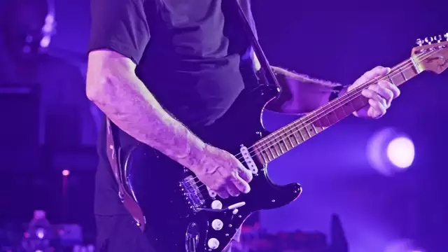 David Gilmour - Shine On You Crazy Diamond (Live At Pompeii)