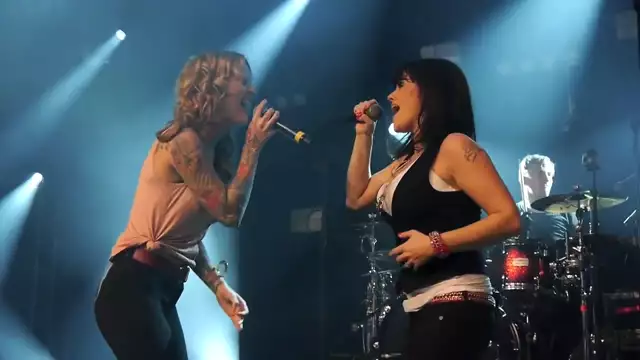 DIE HAPPY feat. Jennifer (Jennifer Rostock) - 1000th Show Live Snippet