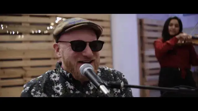 Flo Mega - Niemand Ist Wie Du (Akustik Version)