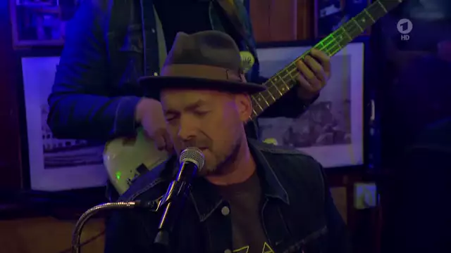 Flo Mega & The Ruffcats – Es ist wie es ist (Live @ Inas Nacht)