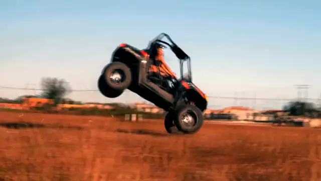 Flo Rida - Wild Ones ft. Sia [Official Video]