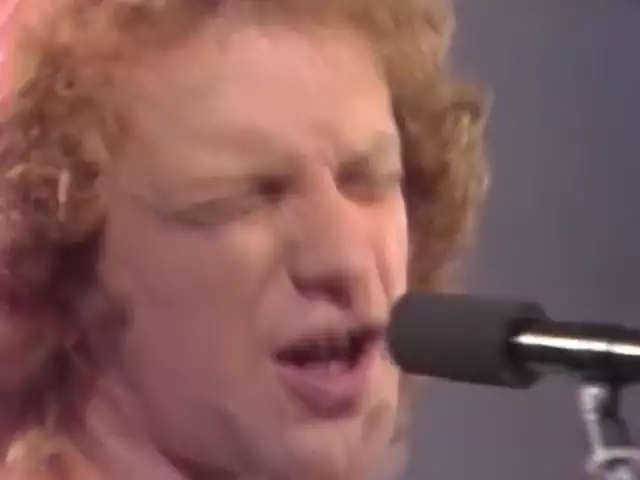 Foreigner - Urgent (Official Music Video)