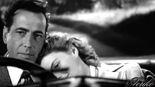 Frank Sinatra ~  Strangers in the Night
