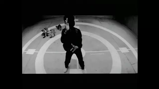 FURY IN THE SLAUGHTERHOUSE - ''Dancing In The Sunshine'' (Offizielles Video)