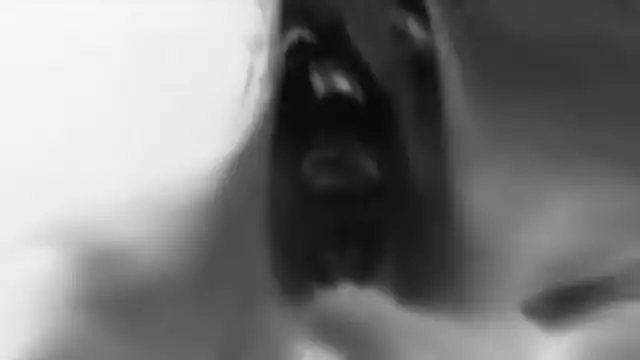 Garbage - I Think I'm Paranoid