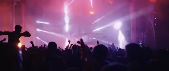 HALIENE - Million Miles (Da Tweekaz Remix) (Official Video)