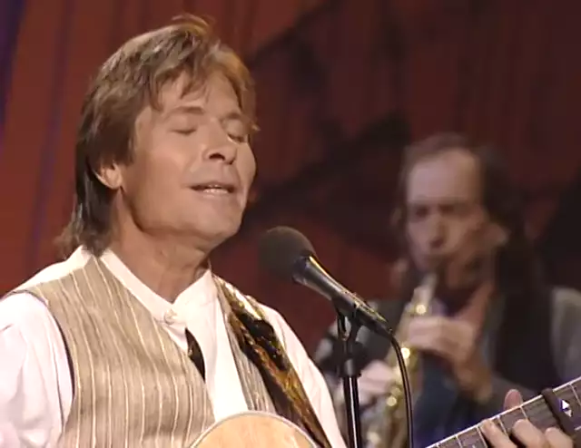 John Denver - Sunshine On My Shoulders (from The Wildlife Concert)