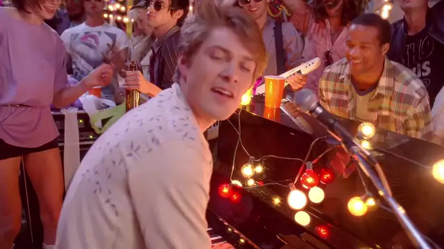 Katy Perry - Last Friday Night (T.G.I.F.) (Official Music Video)
