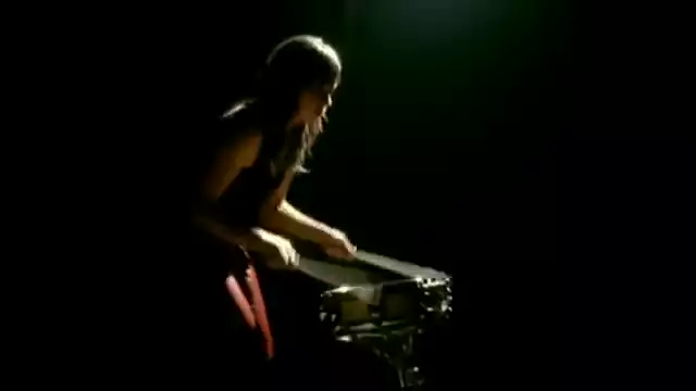 KT Tunstall - Black Horse And The Cherry Tree (Official Video)