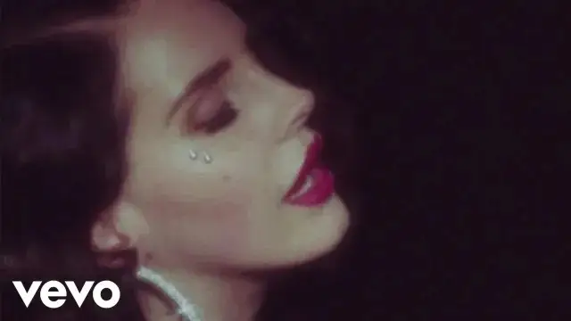 Lana Del Rey - Young and Beautiful