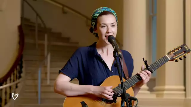 Lisa Hannigan ft Loah - Undertow live at Other Voices #Courage2020