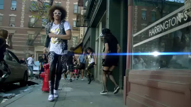 LMFAO - Party Rock Anthem ft. Lauren Bennett, GoonRock