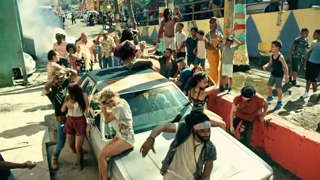 Luis Fonsi - Despacito ft. Daddy Yankee