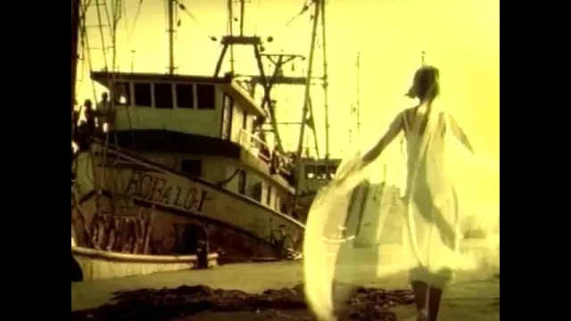Maná - En El Muelle De San Blás (Video Oficial)