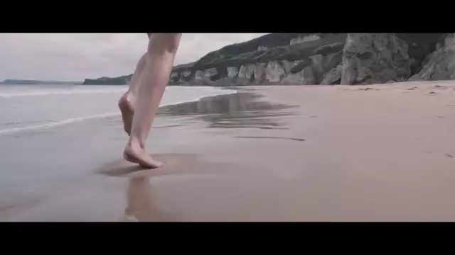 Max Giesinger - Wenn sie tanzt (Offizielles Video)