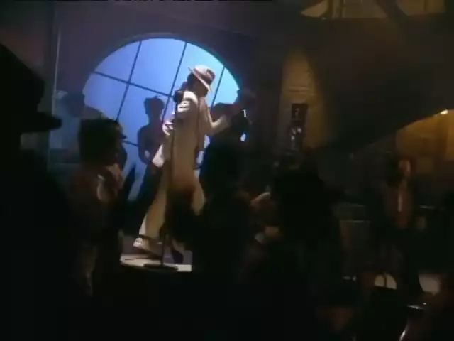 Michael Jackson - Smooth Criminal (Official Video)