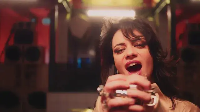 Ninet Tayeb - Woodstock (Official Music Video)