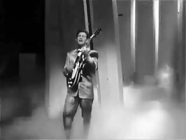 Chris Isaak - Blue Hotel (HQ STUDIO/1986)