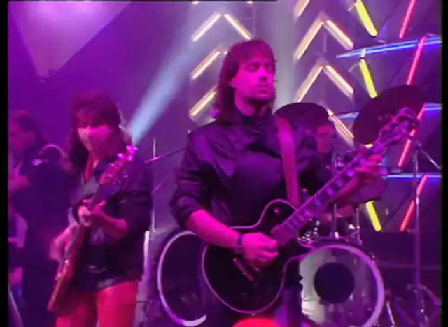 Kayleigh Live on Top Of The Pops - Marillion (Official Video)