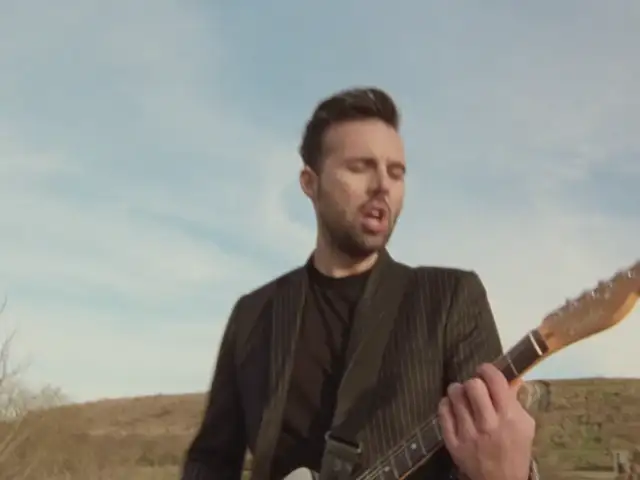 Nothing But Thieves - Overcome (Official Video)