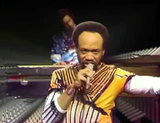Earth, Wind & Fire - September (Official HD Video)